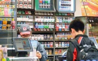 便利店“冰与火”：站队新零售才能“活”？